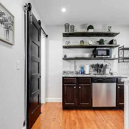 Charming, Happy 1-Bed Oasis: Rva Retreat Awaits! Apartment Richmond Exterior photo
