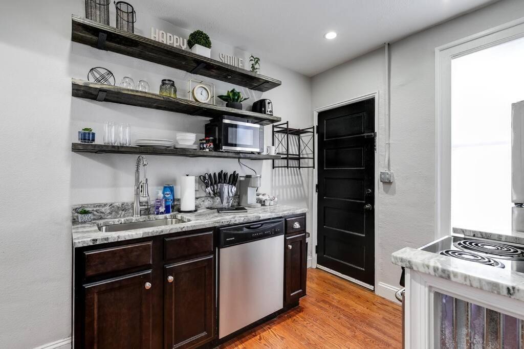 Appartement Charming, Happy 1-bed Oasis: Rva Retreat Awaits! Richmond
